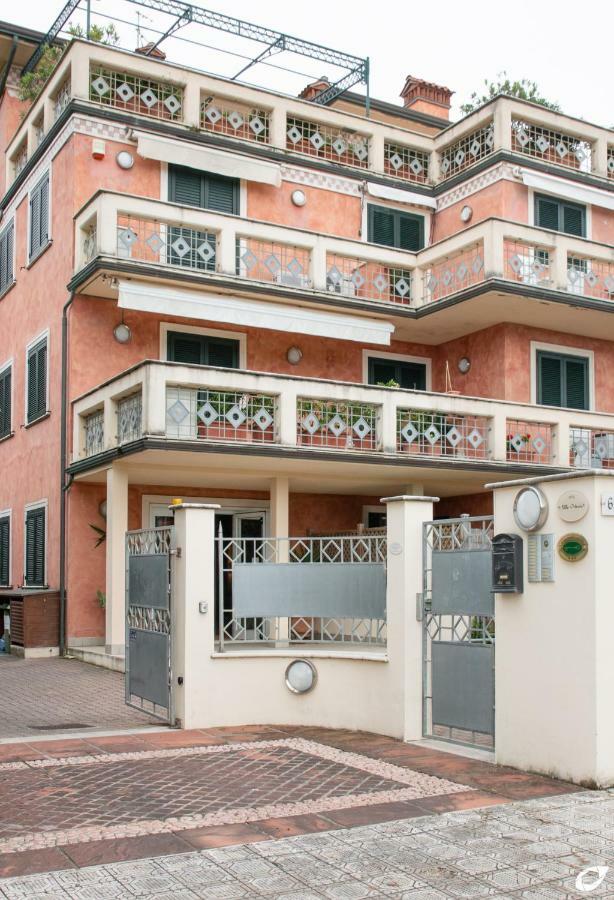 2-Bedroom Apt, With Balcony & Aircondition - 50 M From The Beach マリーナ・ディ・ピエトラサンタ エクステリア 写真